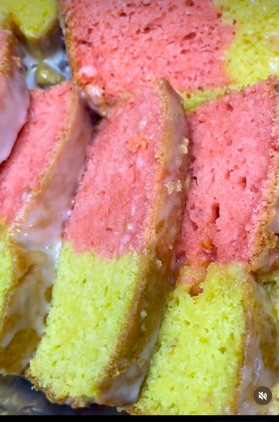 Half strawberry/ Half lemon loaf cake (RECIPE)